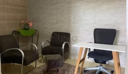 Casa à venda em Campinas, Jardim São Fernando, com 3 quartos, com 140 m²