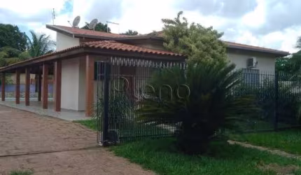 Chácara à venda em Indaiatuba, Vale do Sol, com 3 quartos, com 1000 m²