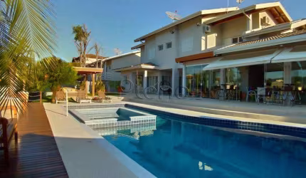 Casa à venda em Louveira, Rainha, com 5 suítes, com 450 m², Condomínio Villaggio Capriccio
