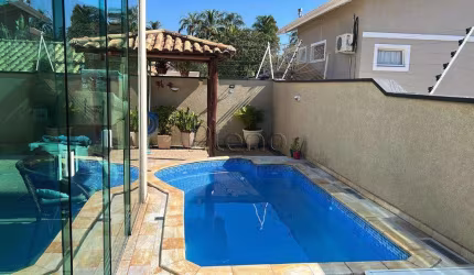 Sobrado à venda em Valinhos, Jardim Paiquerê, com 3 quartos, com 191 m²