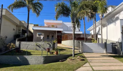 Sobrado à venda em Vinhedo, Pinheirinho, com 4 quartos, com 200 m², Residencial São Miguel