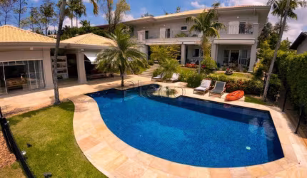 Sobrado à venda em Campinas, Sítios de Recreio Gramado, com 5 suítes, com 83 m²