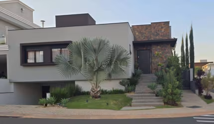 Casa à venda em Indaiatuba, Jardim Residencial Dona Maria José, com 3 suítes, com 230 m²