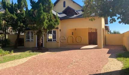 Sobrado à venda em Campinas, Loteamento Alphaville Campinas, com 3 quartos, com 330 m²