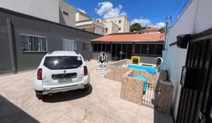 Casa para Venda em Itajubá, Cruzeiro, 3 dormitórios, 1 suíte, 2 banheiros, 2 vagas