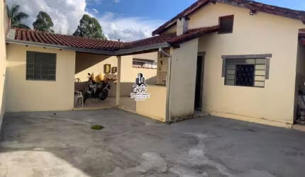 Casa para Venda em Itajubá, São Judas Tadeu, 4 dormitórios, 2 banheiros, 3 vagas