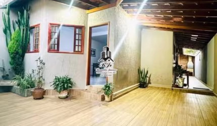 Casa para Venda em Itajubá, Varginha, 3 dormitórios, 1 suíte, 2 banheiros, 1 vaga
