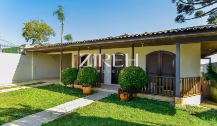 Casa à venda na Rua Victório Viezzer, 567, Vista Alegre, Curitiba por R$ 1.300.000