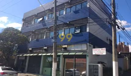 Sala comercial 3,5m x 7,5m - Ótima localização