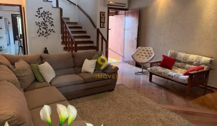 Casa Sobrado locação 4 dormitórios sendo 1 suíte - 3 banheiros - 300m2 - 2 vagas