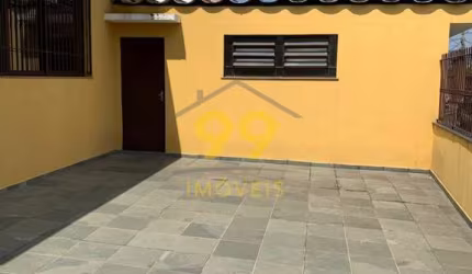 Bela Casa Térrea a Venda - 3 dormitórios - 1 suíte + Edícula - 7 vagas - 180m2