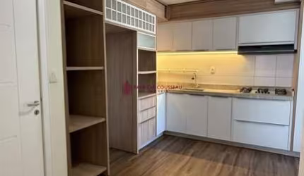 Torre de Madrid - apartamento semi mobiliado- 111m2 privativos- 3 dorm sendo 1 s