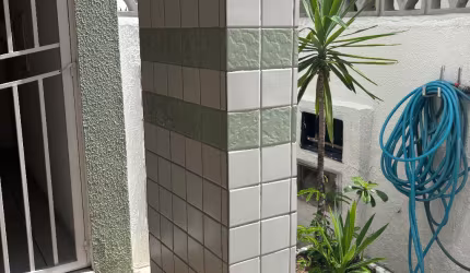 Apartamento na Praça do Caju para locação.