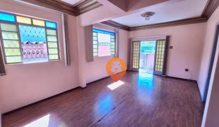 Casa com 5 dormitórios à venda, 274 m² por R$ 1.050.000,00 - Santa Tereza - Belo Horizonte/MG