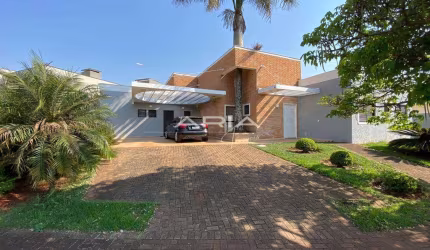Casa com 04 quartos, 02 suítes 2 demi-suítes, 244m²  - Sun Lake  Londrina/PR