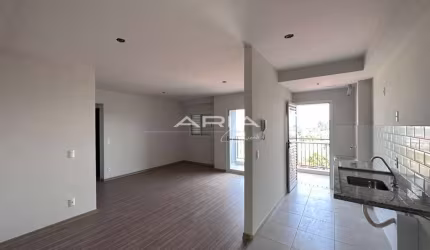 Apartamento com sala estendida com 2 dormitórios à venda, 64 m² por R$ 490.000 -