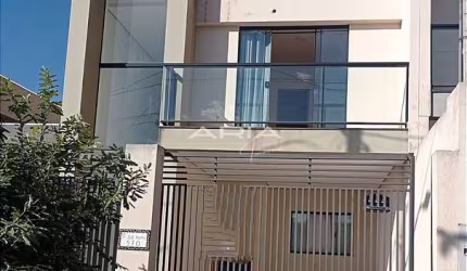 Casa disponível a venda, com 3 dormitórios  e 1 suíte , CAMBE - PR