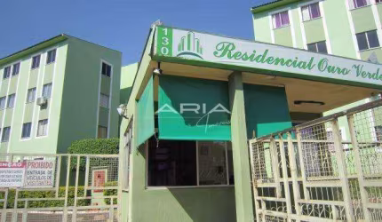 Apartamento com 3 dormitórios à venda, 58 m² por R$ 185.000,00 - Jardim Santa Cr