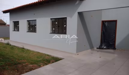 Casa com 03 quartos sendo 01 suíte à venda no Abussafe, Londrina/PR