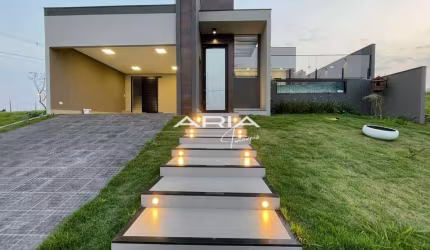 Casa com 3 dormitórios pra locação, 2 vagas e 178 m  - Jardim Tarobá - Cambé PR