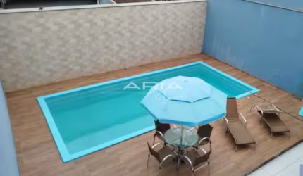 Casa Sobrado comercial e residencial à VENDA no Jardim Santo Amaro em Cambé-PR.