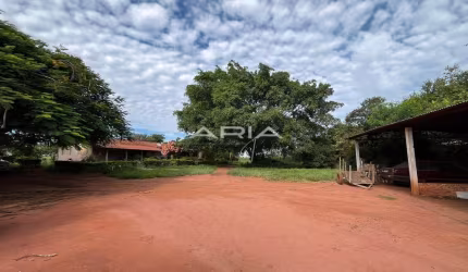 Sítio à venda com Granja instalada, Vila Xavier, ARARAQUARA - SP