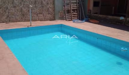 Casa com Piscina para VENDA no bairro São José  ARARAQUARA SP