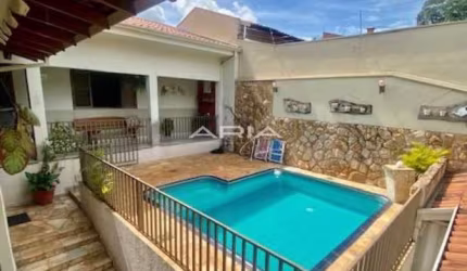 Casa com piscina para VENDA no Jardim do Bosque em MATÃO - SP