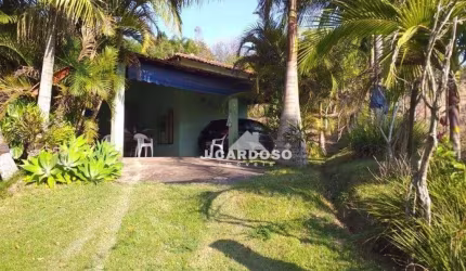 Sitio para Venda Rod Sp 250, Km 119, Piedade-Sp 2 dormitórios sendo 1 suíte, 1 sala, 2 banheiros sociais