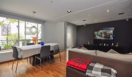 Casa Sobrado a  venda condomínio