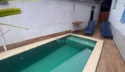 Casa com piscina