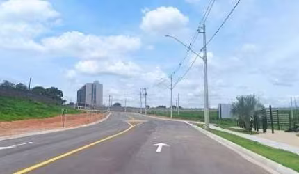 Terreno à venda, 246 m² por R$ 300.000,00 - Parque Mariela - Varginha/MG