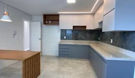 Apartamento com 3 dormitórios à venda, 175 m² por R$ 930.000,00 - Centro - Varginha/MG