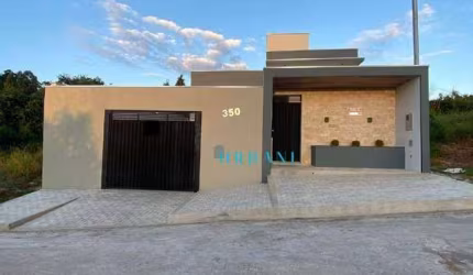 Casa com 3 quartos à venda na Loteamento São Bento, 85, Sagrado Coração II, Varginha, 90 m2 por R$ 450.000