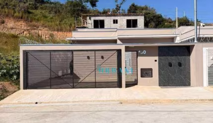 Casa com 2 dormitórios à venda, 75 m² por R$ 300.000 - Alto da Figueira III - Varginha/MG