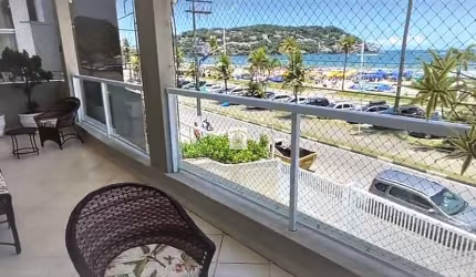 Casa à venda em Guarujá/SP