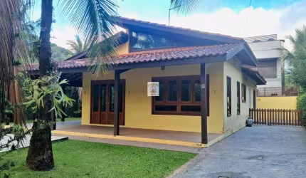Casa para alugar em Guarujá/SP