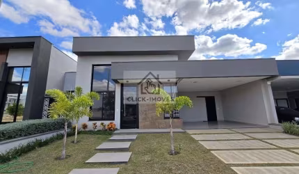 Linda casa à venda no Condomínio Laguna