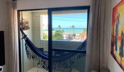 Apto dois quartos, 2 banheiros, primeira quadra da praia de Cabo Branco