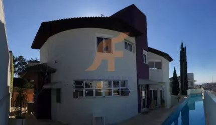 Casa em Condomínio para Venda em Jacareí, Jardim Coleginho, 3 dormitórios, 1 suíte, 3 banheiros, 9 vagas