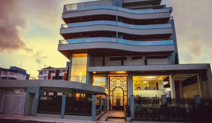 Cobertura Duplex para Venda em Bombinhas, Canto Grande, 3 dormitórios, 2 suítes, 4 banheiros, 2 vagas