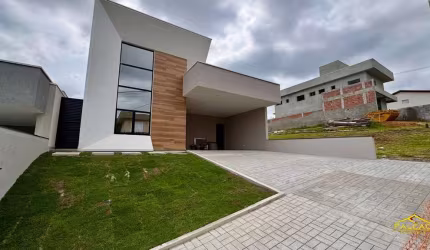 Casa com 3 quartos à venda no Condomínio Residencial Fogaça, Jacareí , 130 m2 por R$ 1.200.000