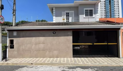 Casa com 3 quartos à venda no Loteamento Villa Branca, Jacareí , 250 m2 por R$ 980.000