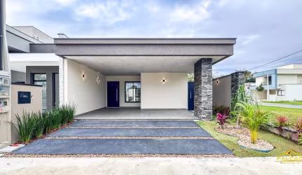 Casa com 3 quartos à venda no Jardim Jacinto, Jacareí , 200 m2 por R$ 1.050.000