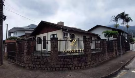 Casa na VIla Lalau