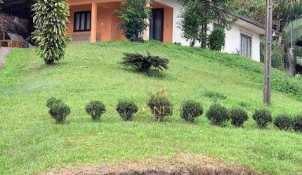 Casa com 2 dormitórios à venda por R$ 950.000,00 - Ilha da Figueira - Jaraguá do Sul/SC