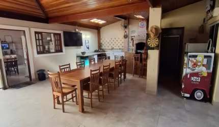 Casa á venda no centro de Limeira-SP