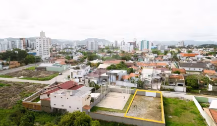 TERRENO NO BAIRRO RECIFE