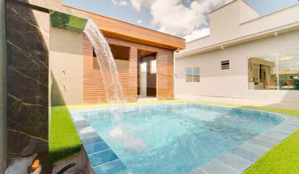 CASA COM PISCINA E ÁREA GOURMET