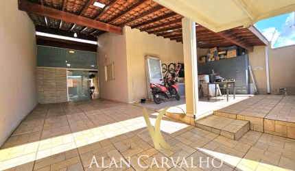 Casa para Venda em Mogi Mirim, Jardim Flamboyant, 2 dormitórios, 1 suíte, 2 banheiros, 2 vagas